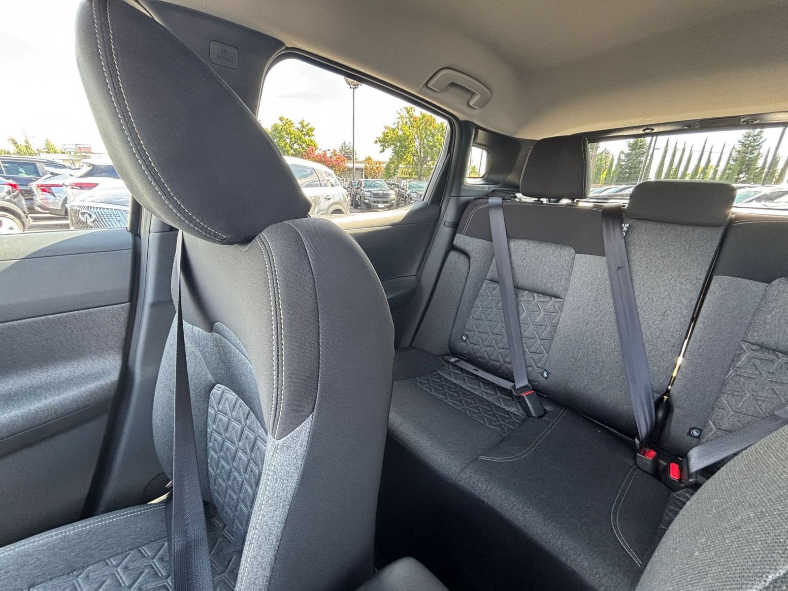 Used 2026 Nissan Kicks SV w/ Cold Weather Package AWD/4WD image 37