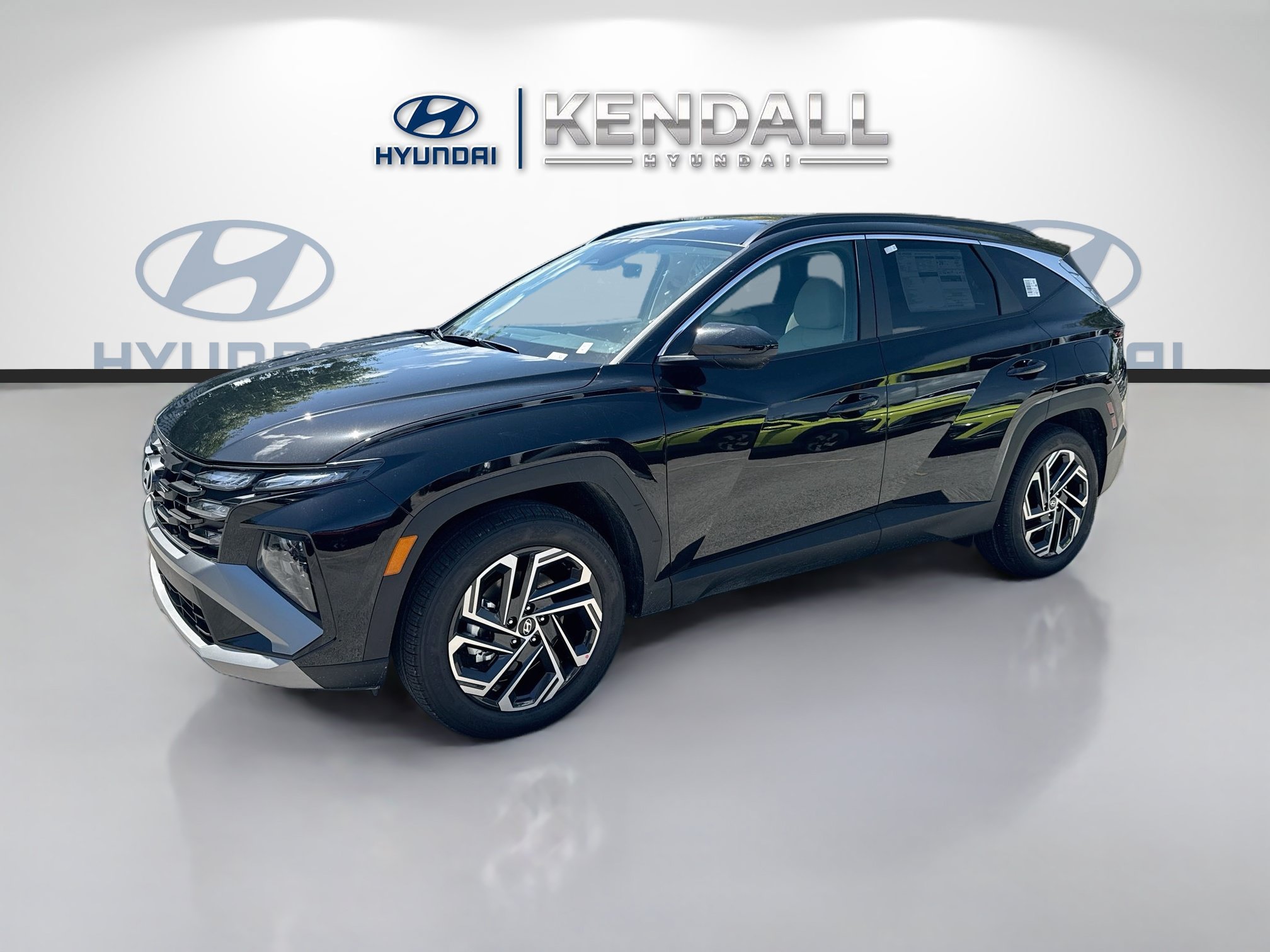 New 2026 Hyundai Tucson SEL Plus FWD image 3