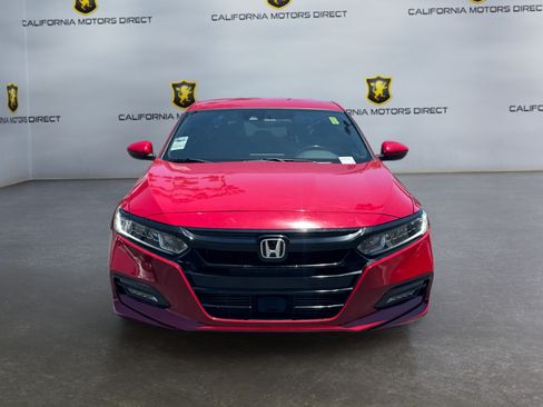 Used 2018 Honda Accord Sport image 8