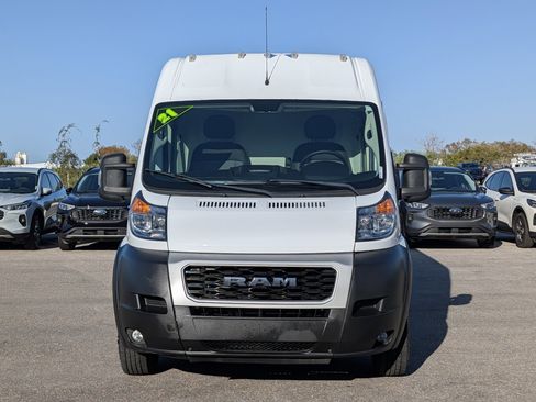 Used 2021 RAM ProMaster 2500 w/ Convenience Group FWD image 8