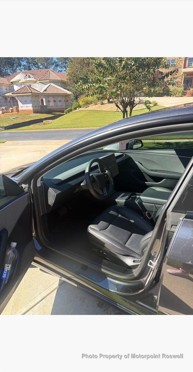 Used 2025 Tesla Model 3 Long Range RWD image 3