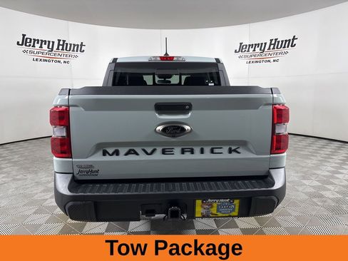 Used 2023 Ford Maverick Lariat w/ Lariat Luxury Package image 6