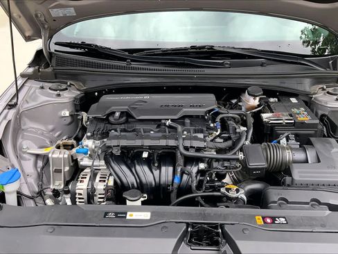 Used 2025 Hyundai Elantra Sport w/ Cargo Package FWD image 30