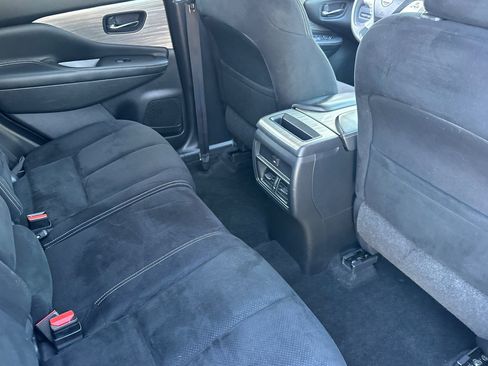 Used 2016 Nissan Murano SV AWD/4WD image 31