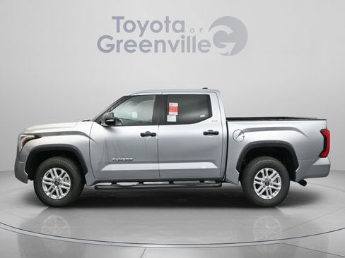 Used 2025 Toyota Tundra SR5 w/ SR5 Convenience Package RWD image 5