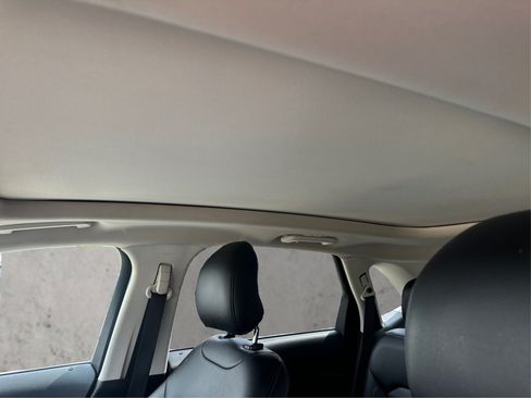 Used 2019 Ford Edge SEL w/ Equipment Group 201A AWD/4WD image 29