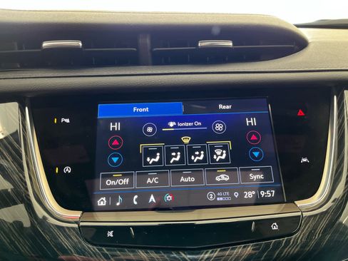 Used 2024 Cadillac XT6 Premium Luxury w/ LPO, Floor Liner Package image 29