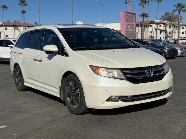 Used 2015 Honda Odyssey Touring image 1