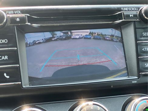 Used 2018 Toyota RAV4 LE w/ All Weather Liner Package AWD/4WD image 5