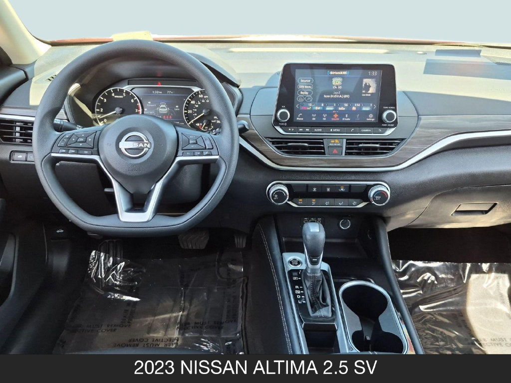 Used 2023 Nissan Altima 2.5 SV FWD image 13