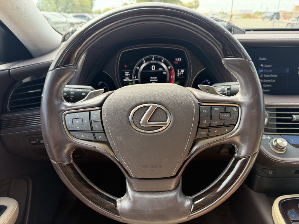 Used 2020 Lexus LS 500 AWD w/ Luxury Package image 15