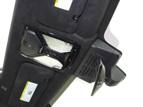 Used 2024 BMW X5 M Competition w/ Executive Package image 18