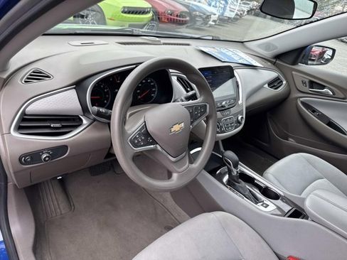 Used 2023 Chevrolet Malibu LT image 12