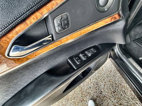 Used 2019 Lincoln Nautilus Reserve image 22