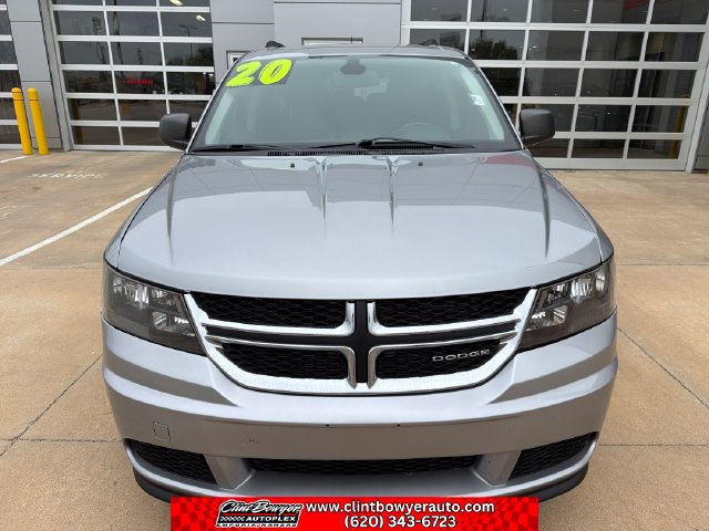 Used 2020 Dodge Journey SE w/ SE Popular Equipment Group FWD image 9