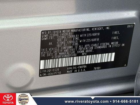 Certified 2022 Toyota RAV4 XSE AWD/4WD image 28