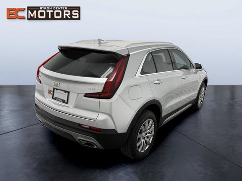 Used 2019 Cadillac XT4 Premium Luxury w/ Driver Awareness Package AWD/4WD image 6
