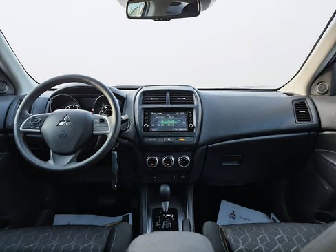 Used 2022 Mitsubishi Outlander Sport ES FWD image 29