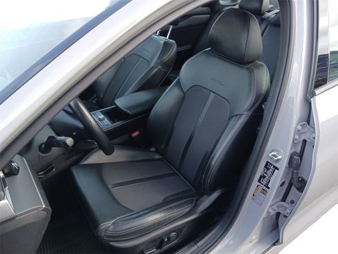 Used 2023 Kia K5 GT-Line image 27