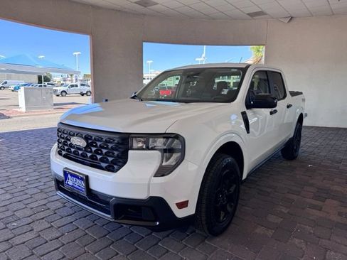 Certified 2025 Ford Maverick XLT w/ XLT Luxury Package AWD/4WD image 1