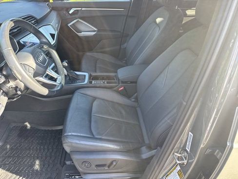 Used 2021 Audi Q3 2.0T Premium Plus w/ Premium Plus Package AWD/4WD image 10