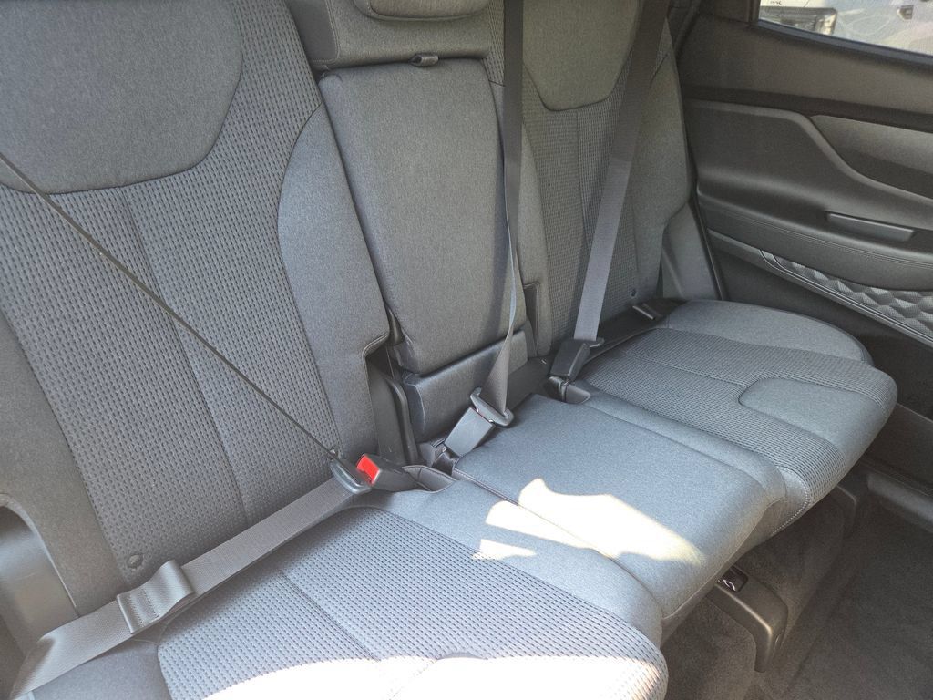 Used 2021 Hyundai Santa Fe SEL w/ Convenience Package AWD/4WD image 31