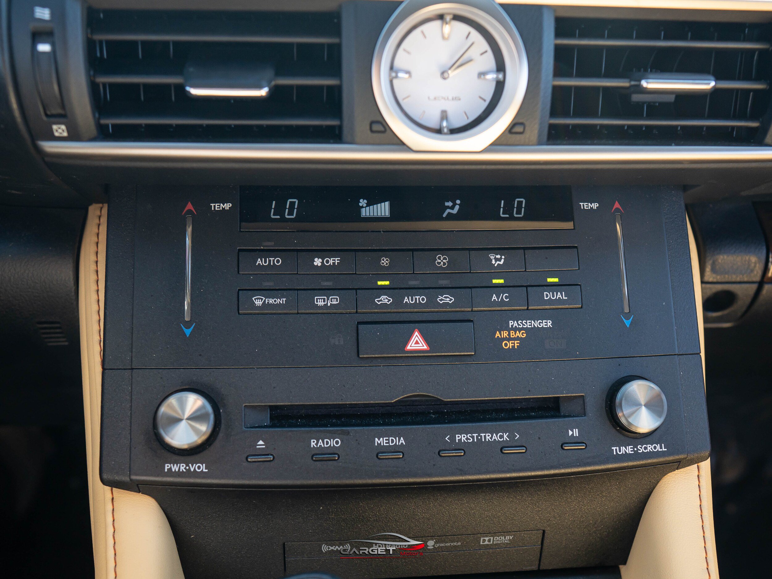 Used 2015 Lexus RC 350 w/ Navigation System Package RWD image 29