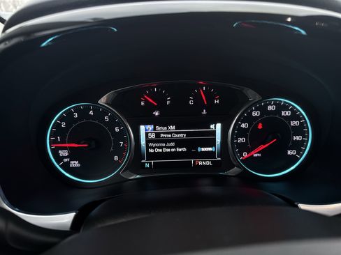 Used 2019 Chevrolet Traverse LT w/ LT Premium Package image 11