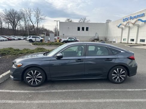Used 2022 Honda Civic EX-L image 5