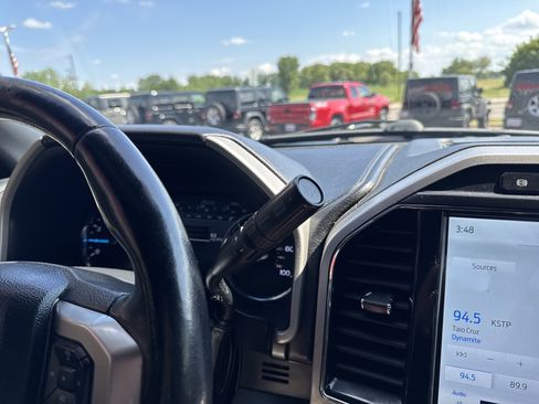 Used 2022 Ford F350 Lariat w/ Chrome Package AWD/4WD image 26