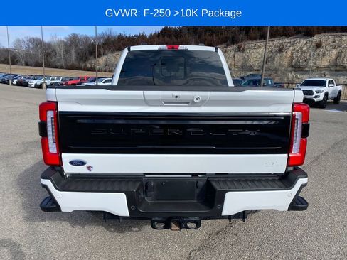 Used 2025 Ford F250 Platinum image 5