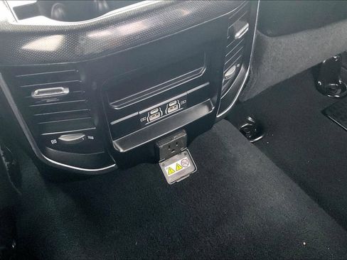 Used 2022 RAM 2500 Laramie image 32
