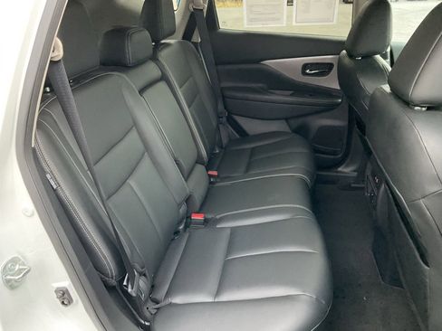 Used 2023 Nissan Murano SV w/ SV Midnight Edition Package image 19