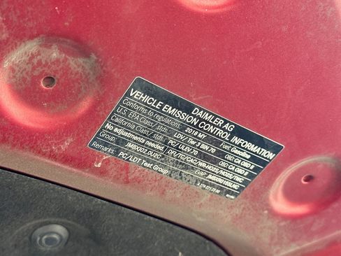 Used 2018 Mercedes-Benz GLC 300 4MATIC image 22