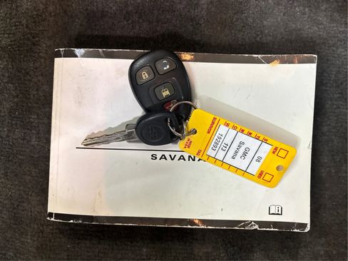 Used 2008 GMC Savana 3500 Extended Passenger w/ LT Preferred Equipment Group image 35