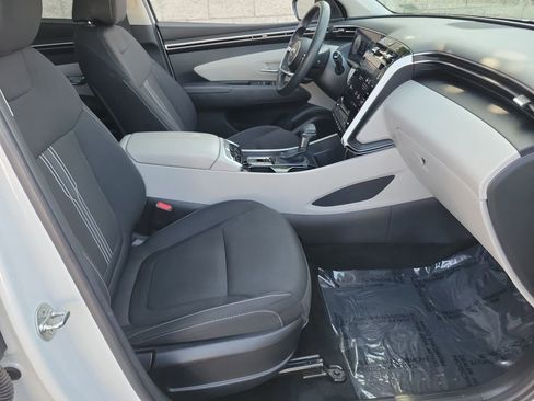 Used 2024 Hyundai Tucson SEL FWD image 17
