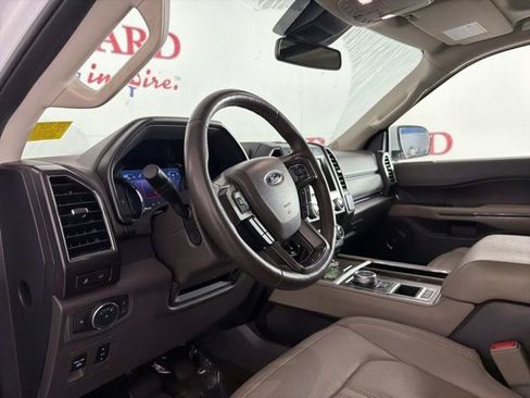 Used 2021 Ford Expedition Limited RWD image 12