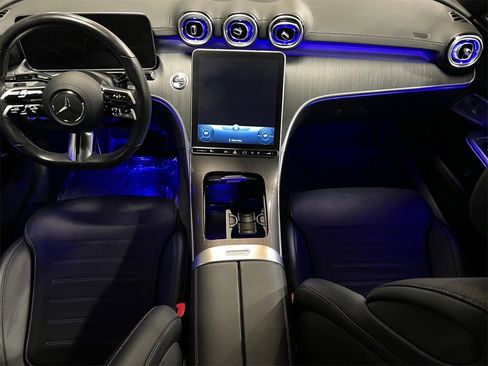 Used 2022 Mercedes-Benz C 300 4MATIC Sedan image 40