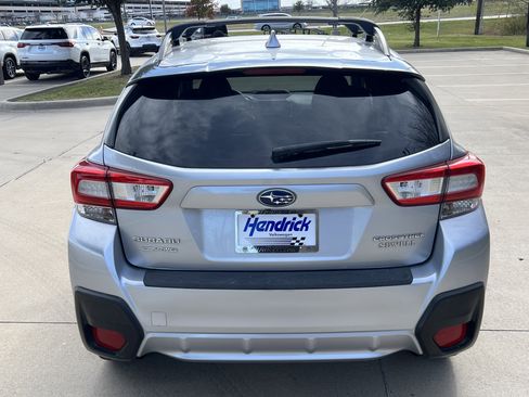 Used 2019 Subaru Crosstrek 2.0i Premium image 9