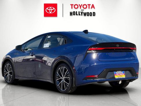 New 2026 Toyota Prius XLE image 6