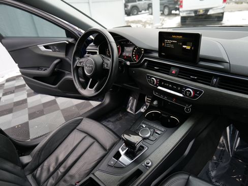 Used 2019 Audi A4 2.0T Premium image 34
