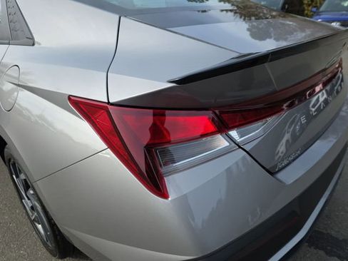 Certified 2025 Hyundai Elantra Sport image 45