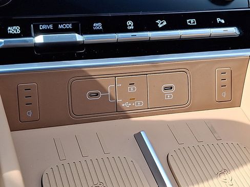New 2026 Hyundai Santa Fe Calligraphy AWD/4WD image 19