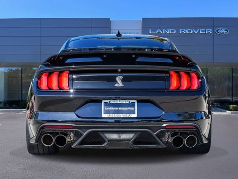 Used 2020 Ford Mustang Shelby GT500 w/ Technology Package RWD image 5