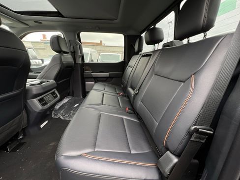 New 2026 Ford F250 Lariat w/ Lariat Ultimate Package image 25