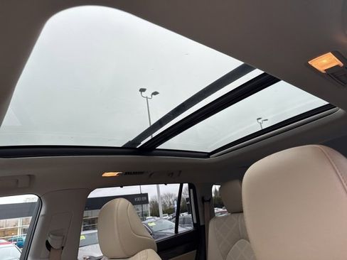 Used 2021 Toyota Highlander Platinum image 7