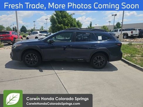 Used 2025 Subaru Outback Onyx Edition AWD/4WD image 4