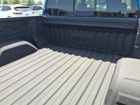 Certified 2023 GMC Sierra 1500 Elevation w/ Elevation Premium Package AWD/4WD image 11