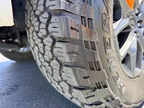 Used 2025 Ford Expedition Tremor AWD/4WD image 32