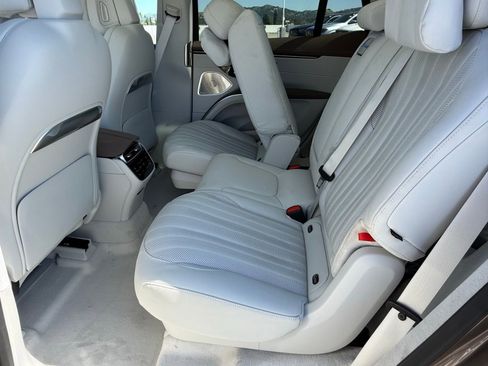 New 2026 Mercedes-Benz EQS 400 4MATIC SUV image 27